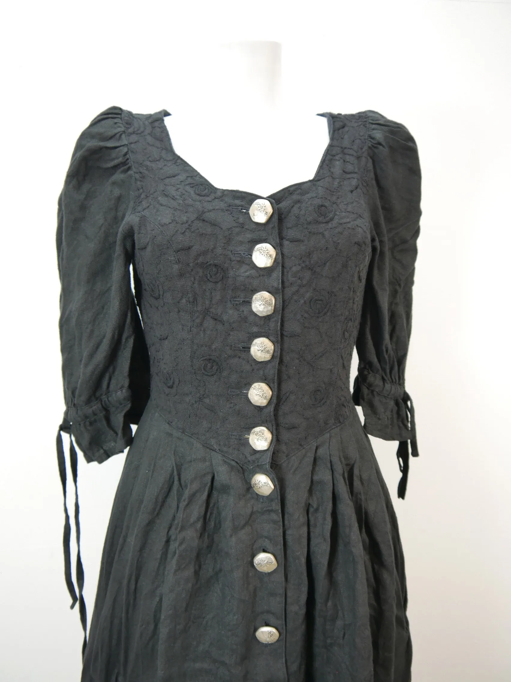Berwin & Wolff schwarz mit Wienernaht süßes Landhaus Kleid Trachtenkleid Gr.36