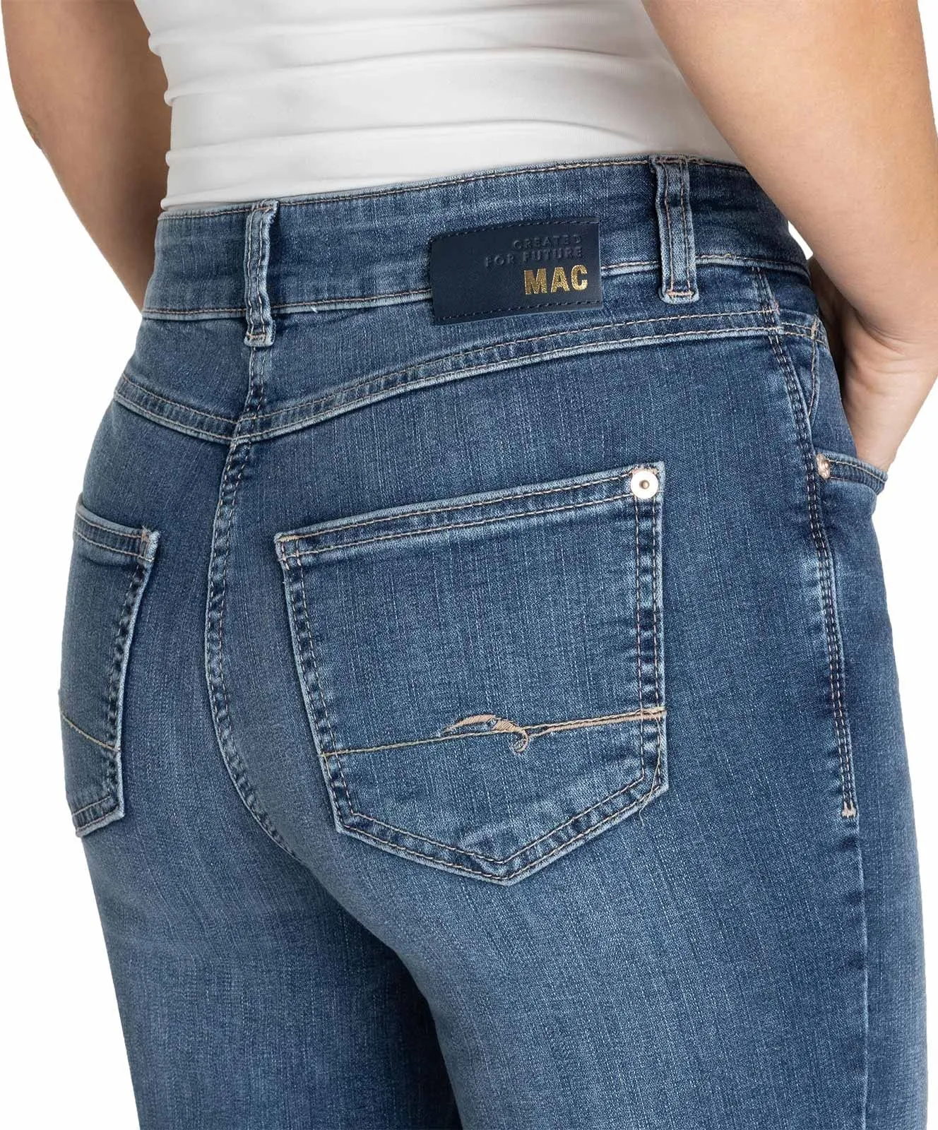 Mac Jeans Feminine Fit Melanie in mittelblauer Waschung
